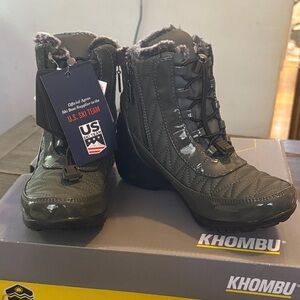 Khombu Olive Quilted Boots with Fur Trim